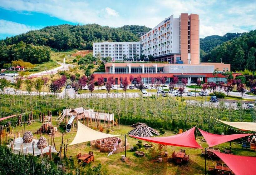 Курорт Sono Belle Cheongsong