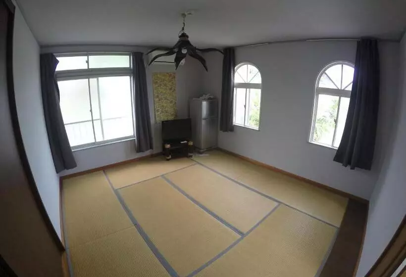 Ryokan Guest House Churaumi