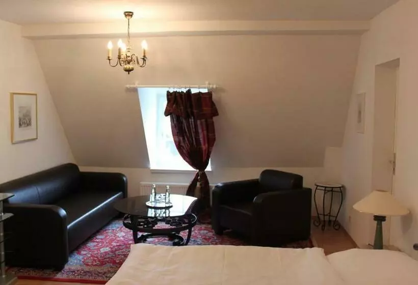 Schloss Hotel Wallhausen