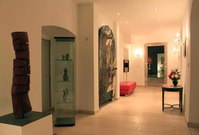 Schloss Hotel Wallhausen