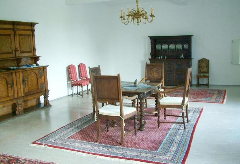 Schloss Hotel Wallhausen