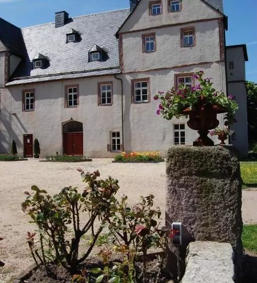 Schloss Hotel Wallhausen