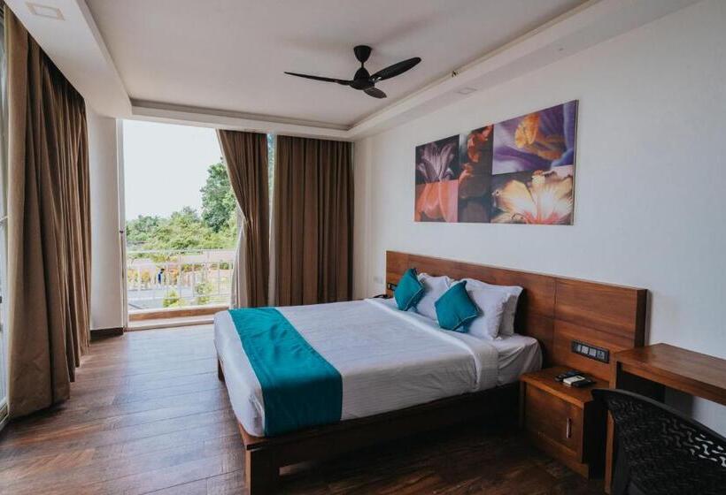 Aadisaktthi Leisure Resort, Kovalam