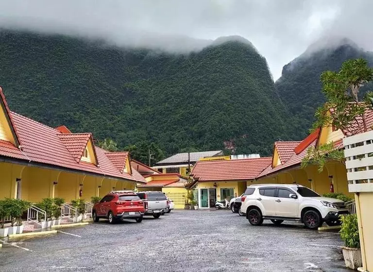 ホテル Rachawadee House