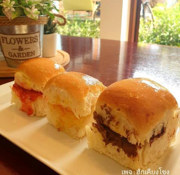 ฮักเคียงโขง Hug Khieng Khong Nongkhai Hostel