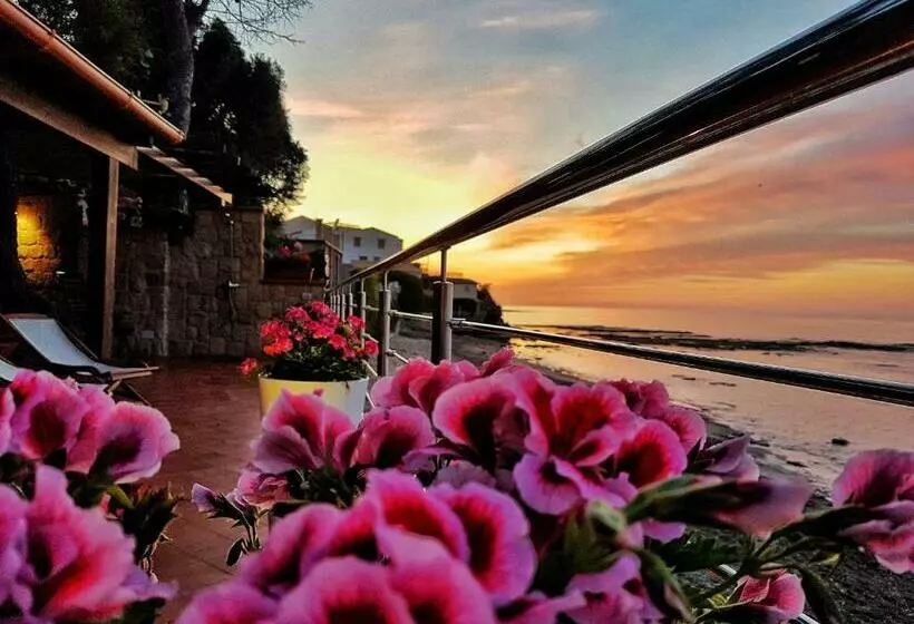 پانسیون Brezza Marina Guesthouse