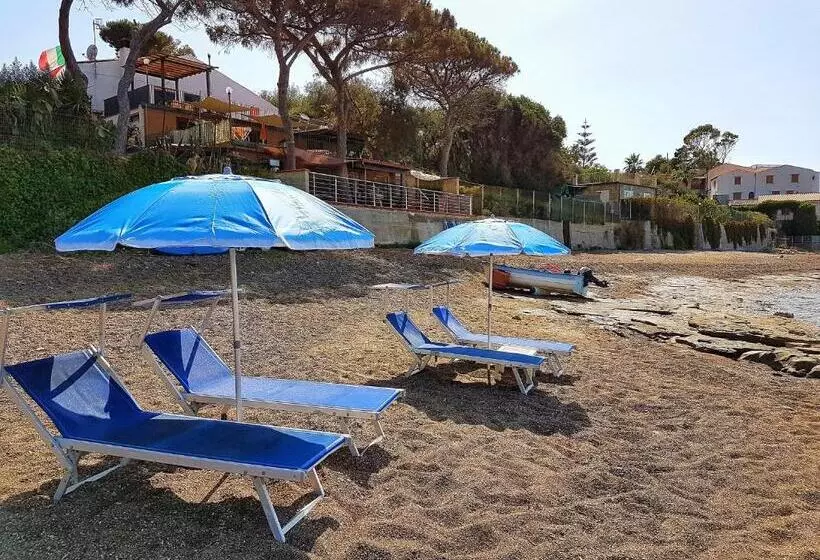 پانسیون Brezza Marina Guesthouse
