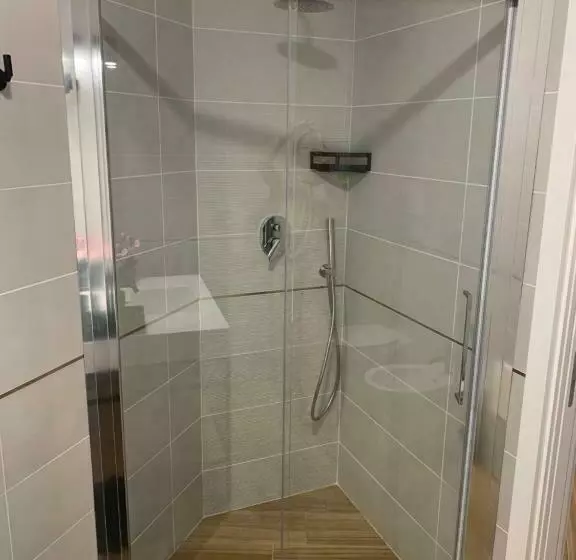 ペンション Relais Del Borgo  Domo