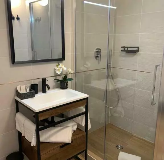 ペンション Relais Del Borgo  Domo