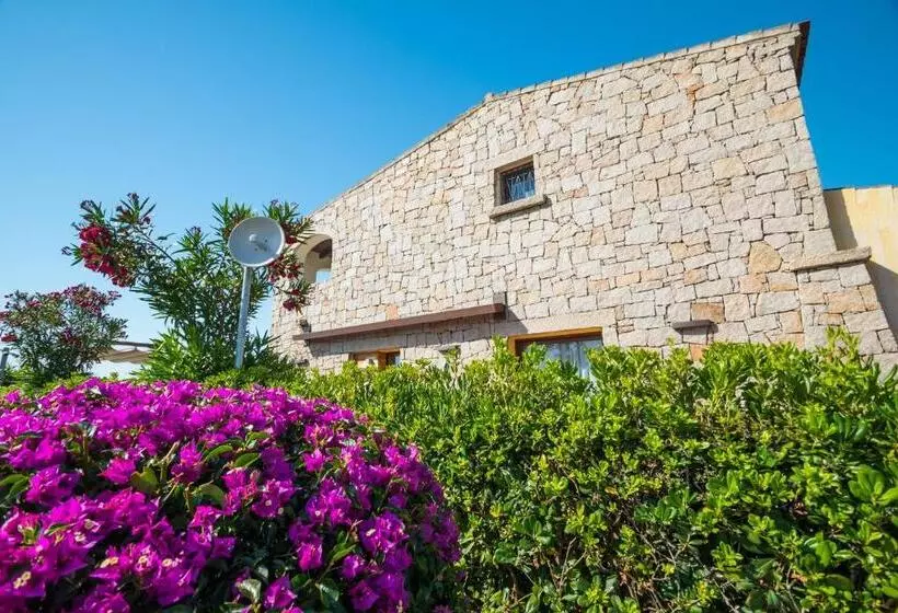 ペンション Relais Del Borgo  Domo