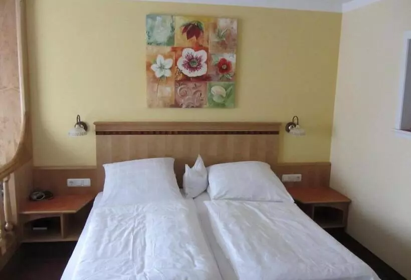 Pension Zur Alten Schmiede