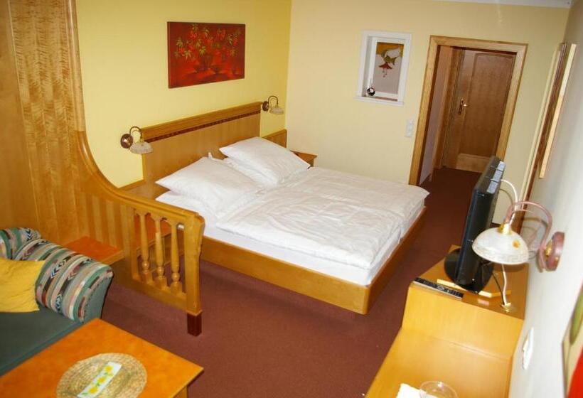 Pension Zur Alten Schmiede