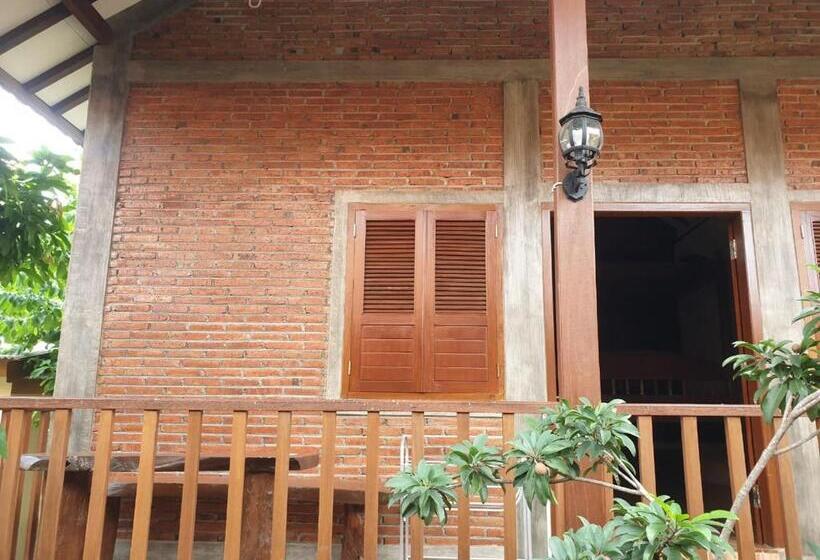 旅馆 Nita's Homestay Banyuwangi