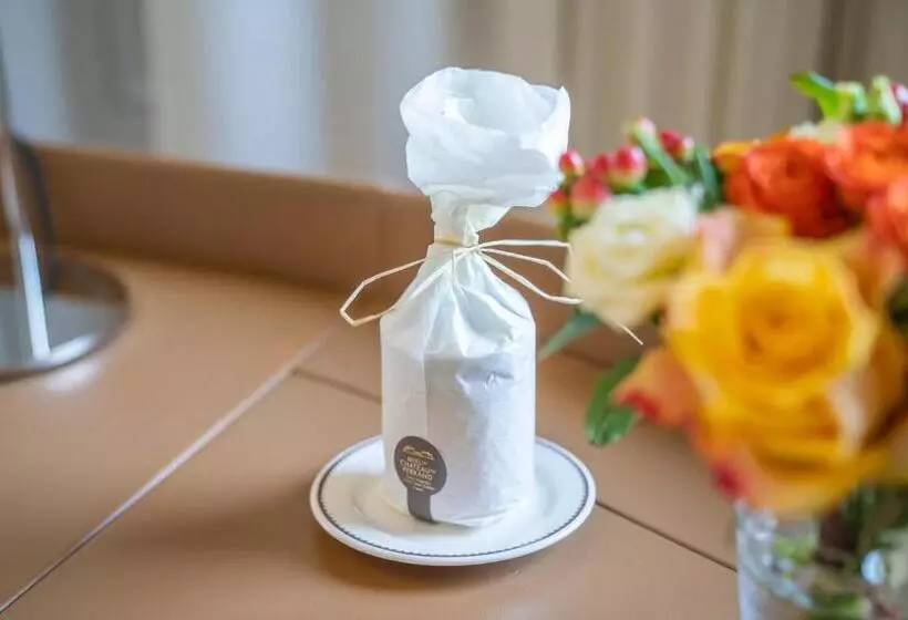 Aamiaismajoitus (B&B) Chateau De Ferrand