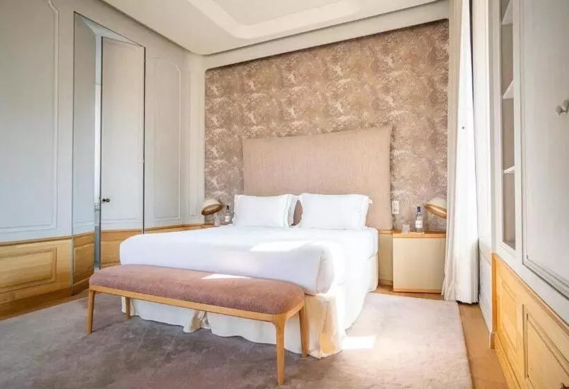 Aamiaismajoitus (B&B) Chateau De Ferrand