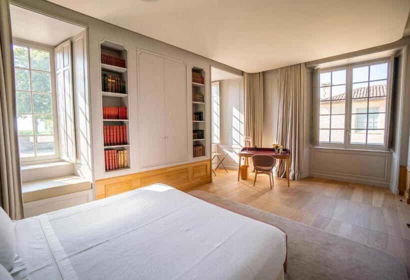 Bed and Breakfast Chateau De Ferrand