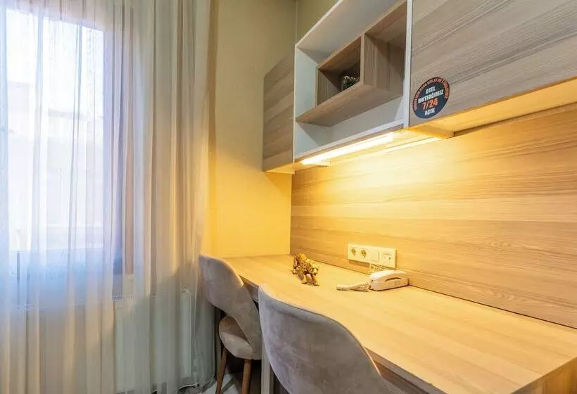 Hotelli Melisa Suit Residence