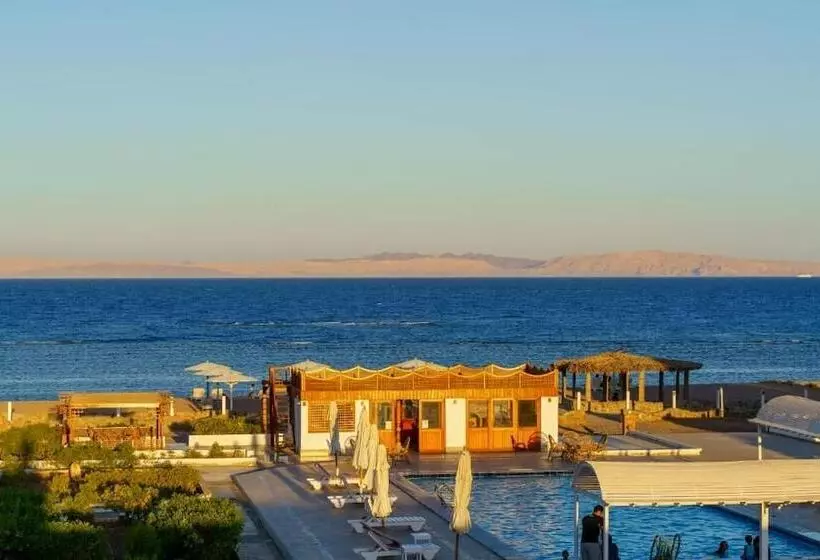 هتل Sarah Village Dahab
