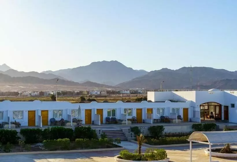 هتل Sarah Village Dahab