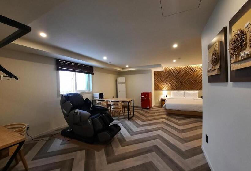 Motel Rein Hotel Busan Yeonsan