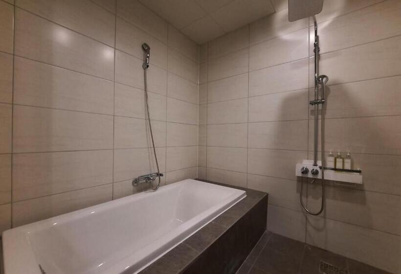 Motel Rein Hotel Busan Yeonsan