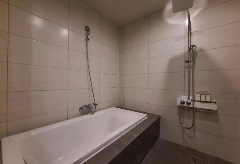 مُتل Rein Hotel Busan Yeonsan