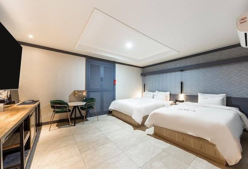 Motel Daejeon Jungri Capella