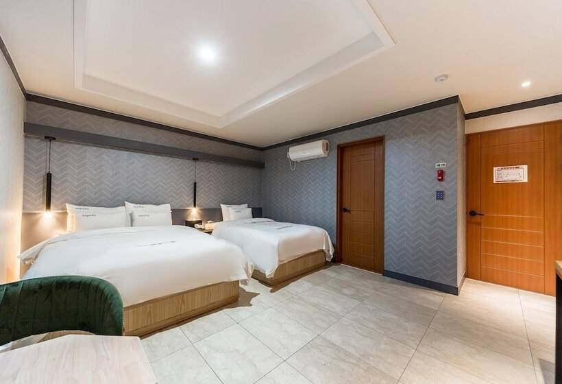 Motel Daejeon Jungri Capella