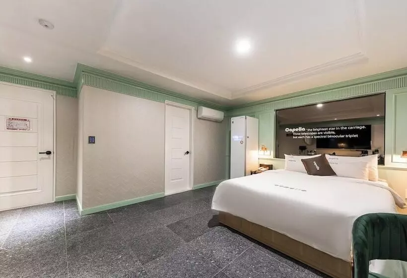 Motelli Daejeon Jungri Capella