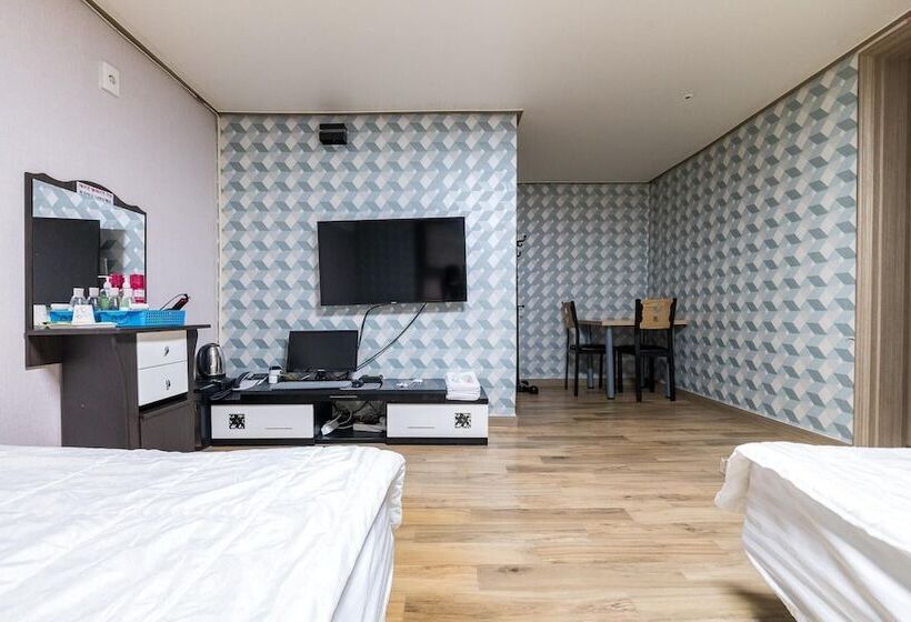 מוטל Sokcho Maldives