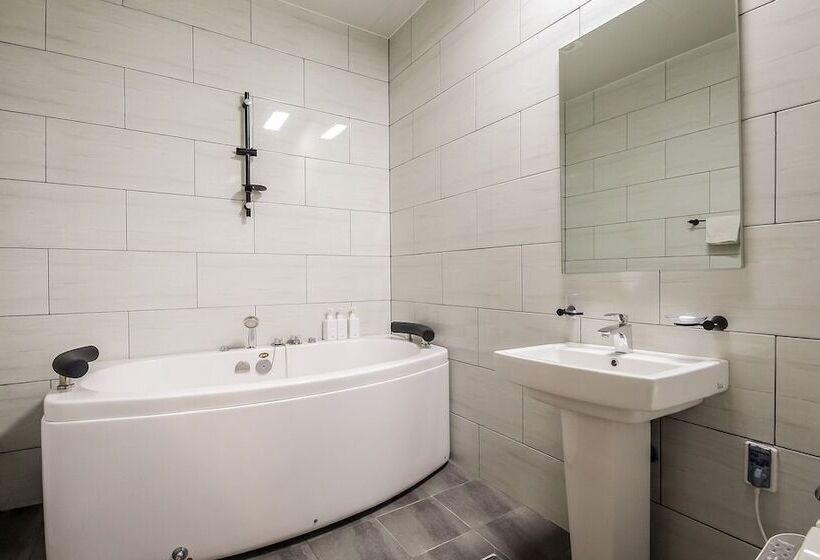 Naju Breeze Self Checkin Motel