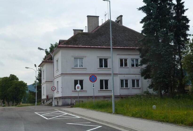 膳宿费 Byczy Rog Noclehy Na Hranici