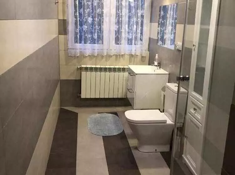 ペンション Byczy Rog Noclehy Na Hranici