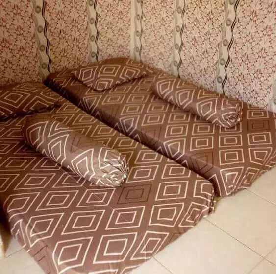 پانسیون Dedy Kost