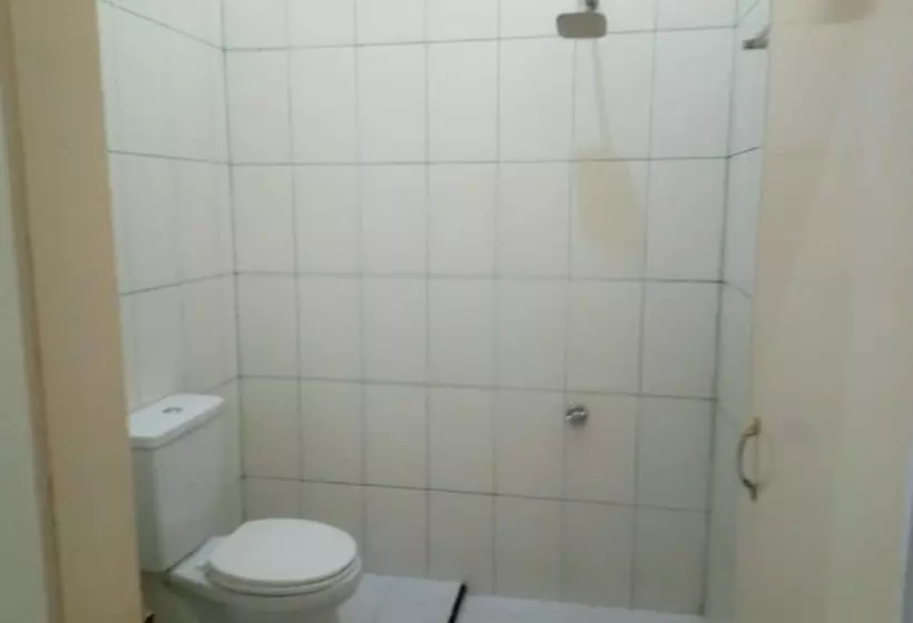 پانسیون Dedy Kost