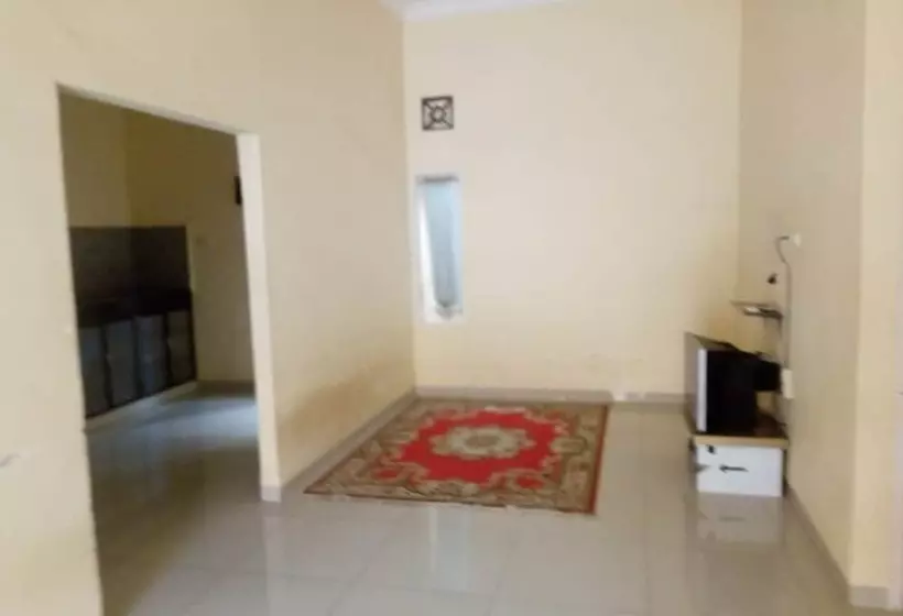 پانسیون Dedy Kost