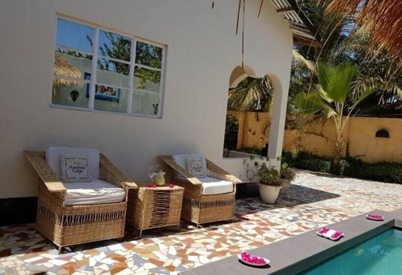 پانسیون Mandinka Lodge