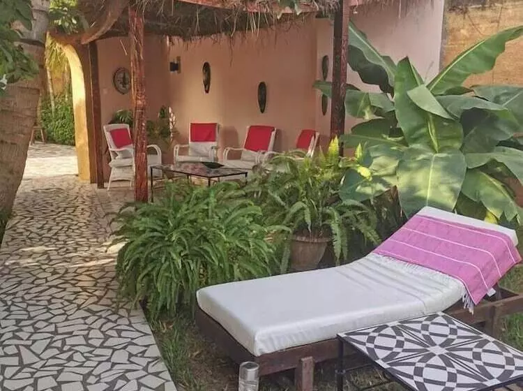 Majatalo Mandinka Lodge