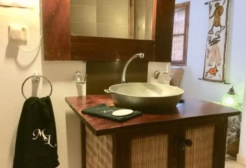 Majatalo Mandinka Lodge