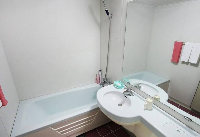 Seogwipo Handu Motel