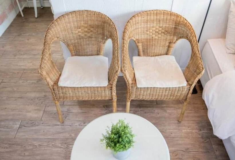 Taean Palm Beach Pension