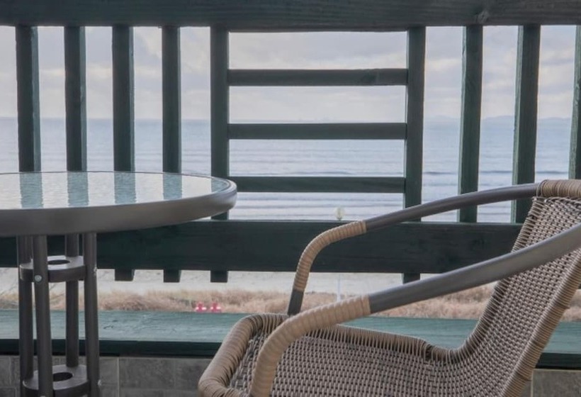 Taean Palm Beach Pension