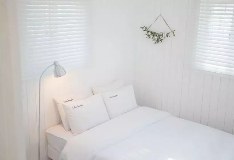 Taean Palm Beach Pension