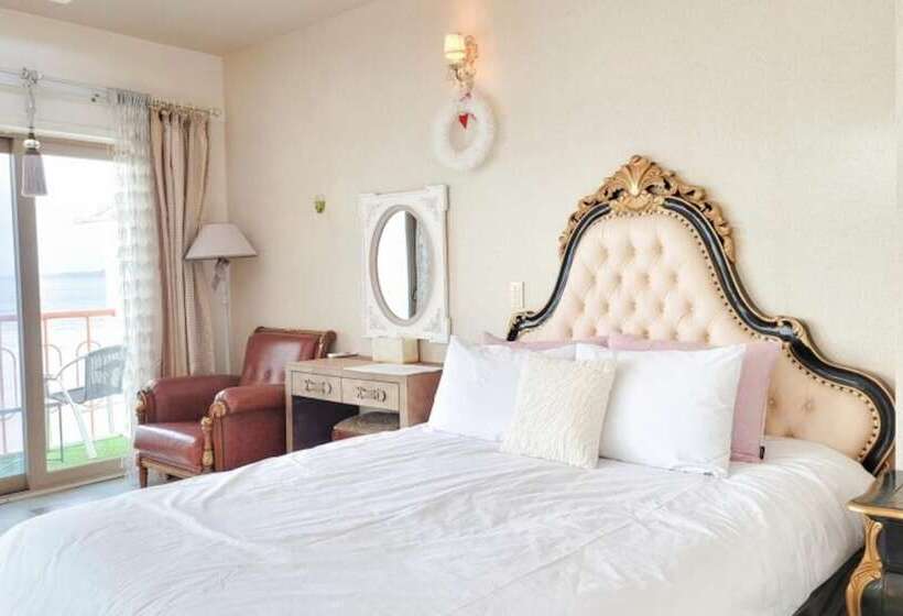 Taean The Classic Spa Pension