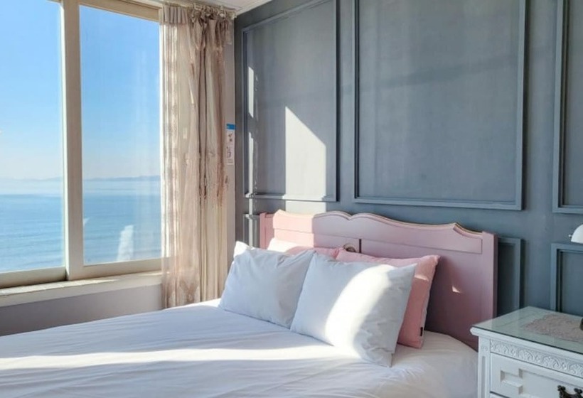 Taean The Classic Spa Pension