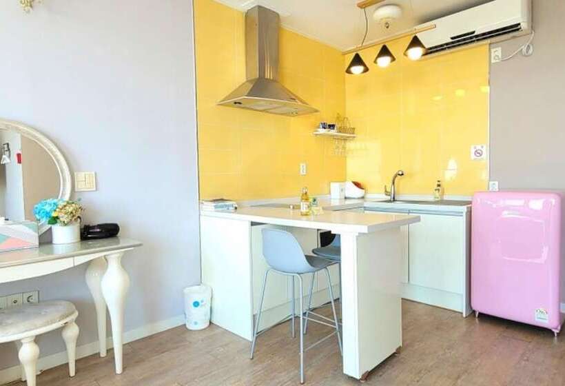 Taean The Classic Spa Pension