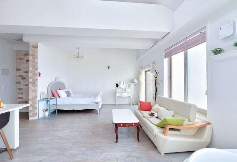 Taean The Classic Spa Pension