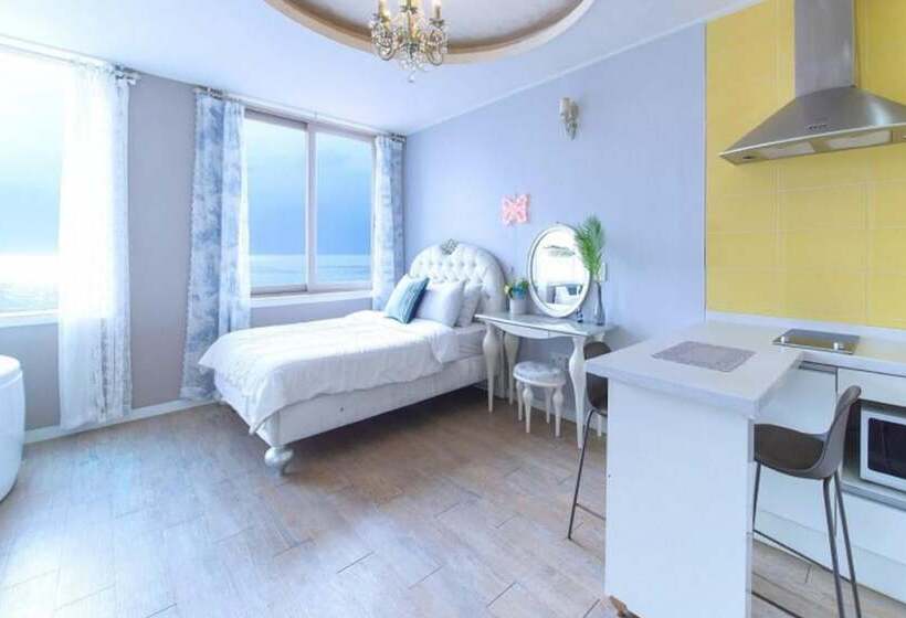 Taean The Classic Spa Pension