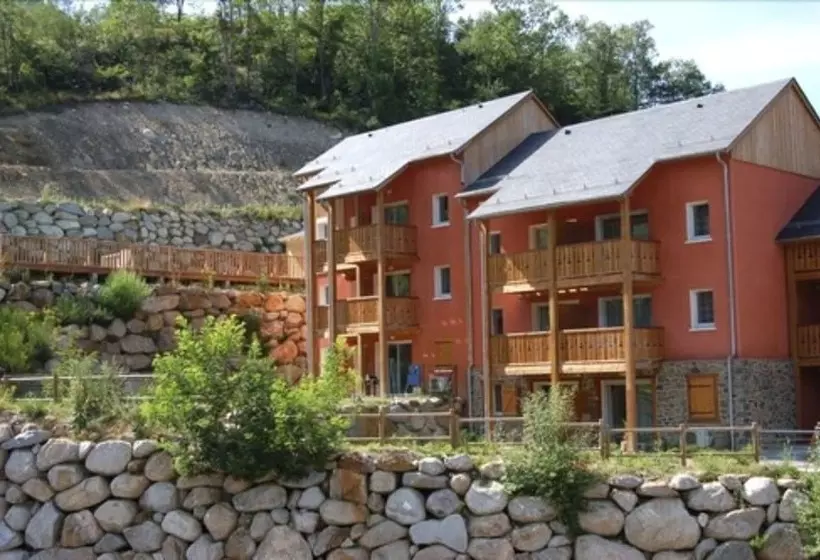 Résidence Domaine De La Vallée D Ax Location à La Nuit, Linge Inclus