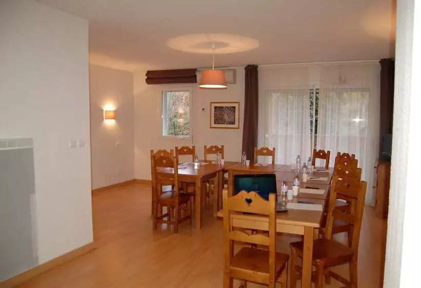 Résidence Domaine De La Vallée D Ax Location à La Nuit, Linge Inclus